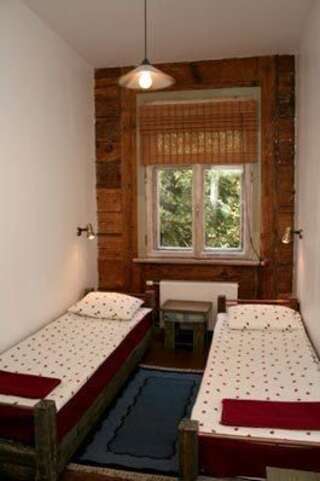 Гостевой дом SenLiepāja Лиепая Бюджетный двухместный номер с 2 отдельными кроватями-6